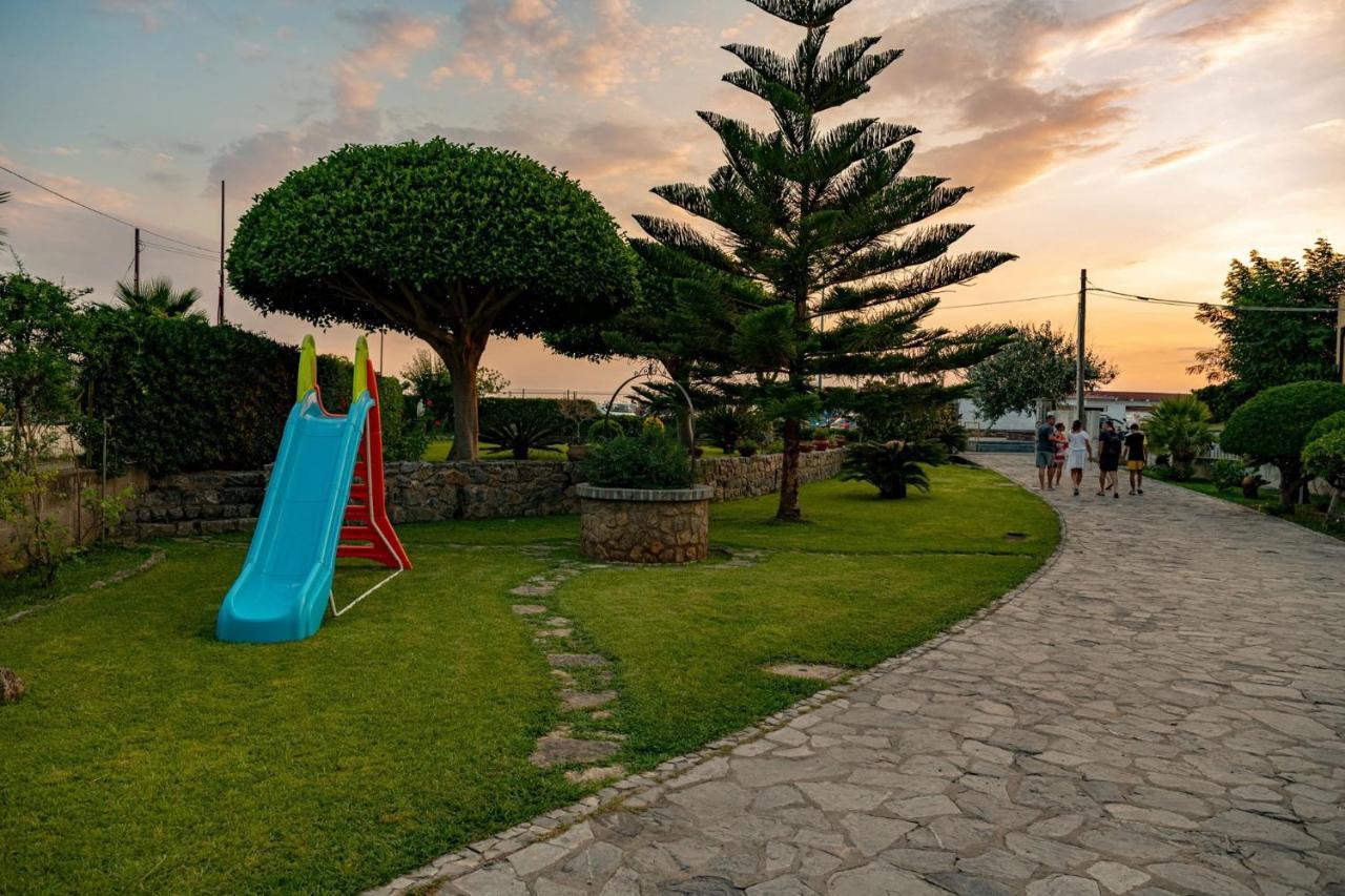 سترارو Citrarium B&B - Apartaments المظهر الخارجي الصورة